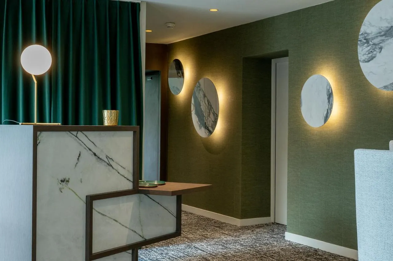 Domaine La Charpiniere, The Originals Collection Hotel Saint-Galmier