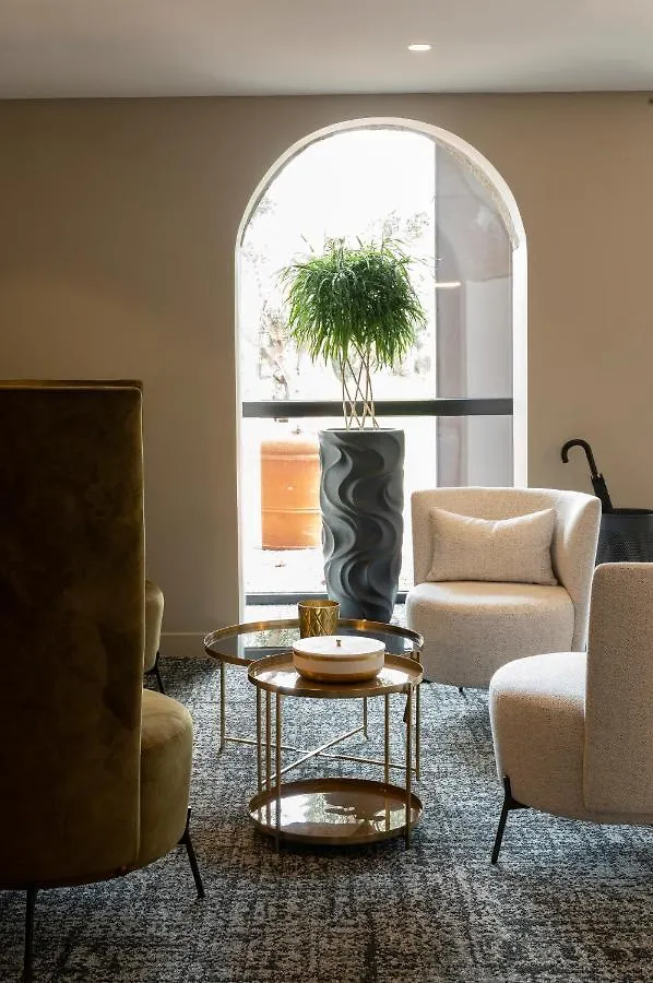 Domaine La Charpiniere, The Originals Collection Hotel Saint-Galmier